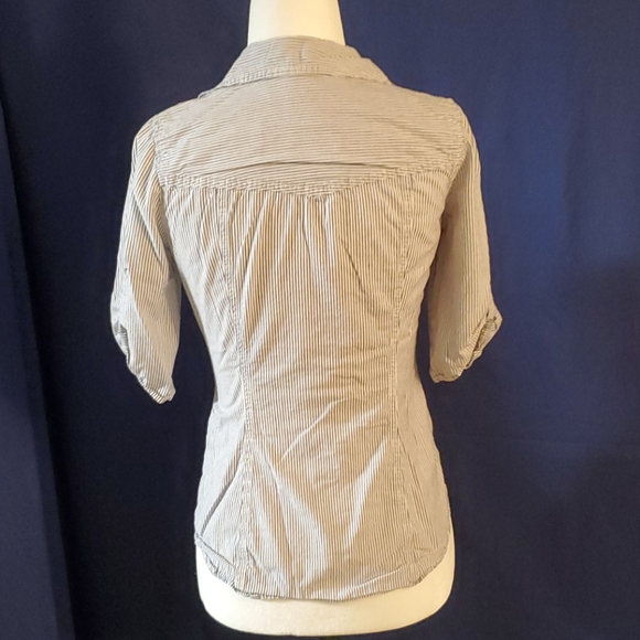 Button down shirt - Picture 4 of 7